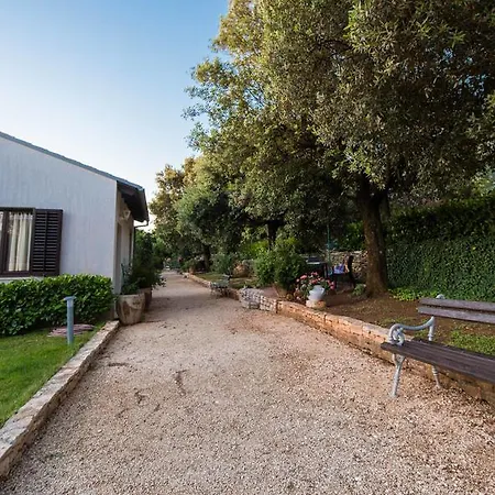 Garden Istra Hébergement de vacances *